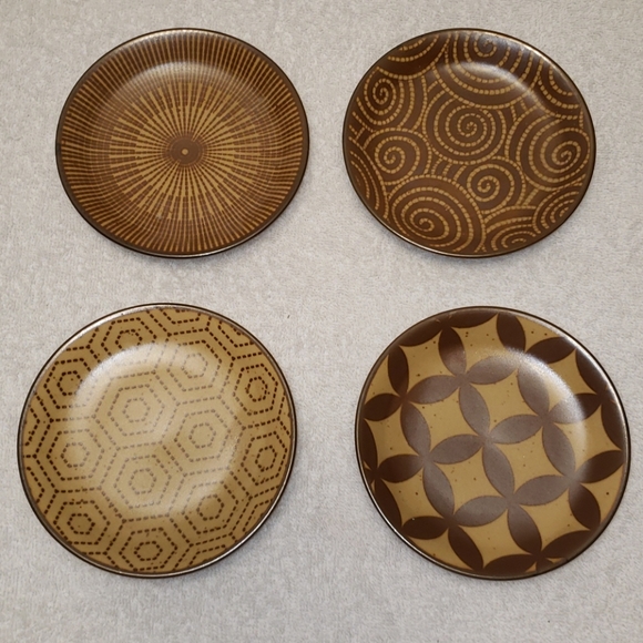 NEW Sushi dishes, set of 4, made in Japan - Picture 2 of 10